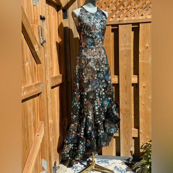 🆕 BRONX & BANCO🧿 NWOT Sicilia Blue Sequin Fluted Hem Maxi Dress Sz XS US 2 - Picture 4 of 16